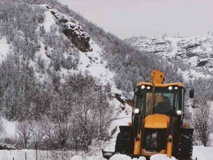 Tunceli'de kapalı köy yollarının büyük bölümü ulaşıma açıldı