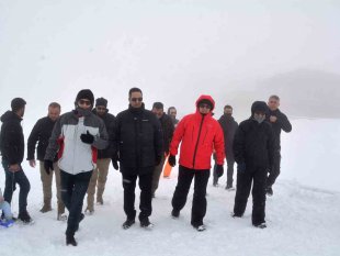 Kar sevinci yaşayan Vali Akbıyık: "Dualarımız kabul oldu"