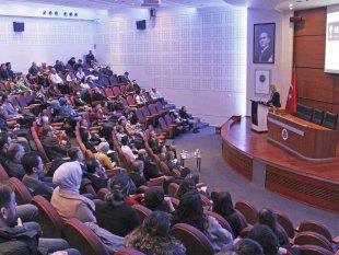 Atatürk Üniversitesinde "Sosyal ve Beşeri Bilimlerde Yenilikçi Çözümler" konuşuldu
