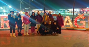 Hakkari'de bir grup kadın 'kar festivali' için Ağrı'ya gitti