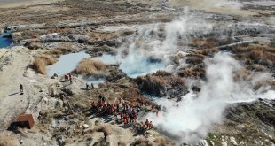 Doğa tutkunu kadınlar, kadına yönelik şiddete dikkati çekmek için yürüdü
