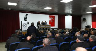 Van Büyükşehir Belediyesi, Özalp'ta muhtarlarla buluştu