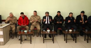 Van Valisi Balcı'dan güvenlik korucusunun ailesine taziye ziyareti