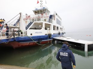 Göle uçan yolcu otobüsünde can pazarı