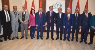 Hazine ve Maliye Bakan Yardımcısı Gürcan, Hakkari'de konuştu: