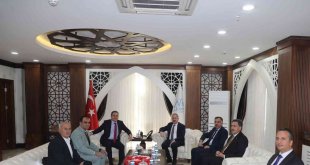 Hazine ve Maliye Bakan Yardımcısı Gürcan Hakkari'de