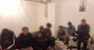Van'da 'şok ev' operasyonu: 8 düzensiz göçmen yakalandı