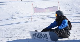 Palandöken Kayak Merkezi 2'de yarıyıl tatili yoğunluğu
