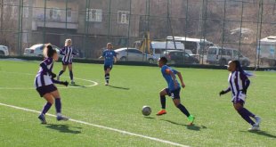 Kadın Futbol Süper Ligi: Hakkarigücü: 1 - Karadeniz Ereğli: 2