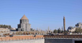 Kars'ta Ocak ayında bahar havası yaşanıyor