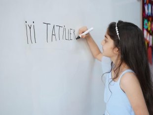 Yarın Erzincan'da 49 bin öğrenci karne alacak