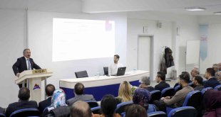 AİÇÜ'de kalite güvence sistemi değerlendirme toplantısı yapıldı