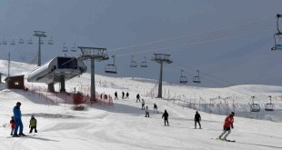 Palandöken, pistleriyle göz kamaştırıyor