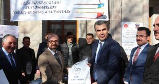 Müftülükten cezaevlerine kitap desteği