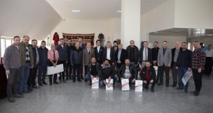 Hakkari Üniversitesi Rektörü Pakiş, gazetecilerle bir araya geldi