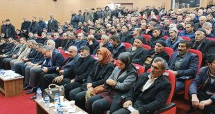 Aziziye'de çiftçi bilgilendirme toplantısı düzenledi