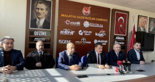 Malatya Büyükşehir Belediye Başkanı Gürkan Malatya Gazeteciler Cemiyeti'ni ziyaret etti
