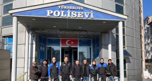 Yüksekova emniyeti gazetecilerle bir araya geldi