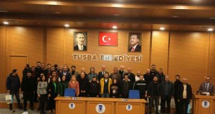 Tuşba Belediyesi Başkanı Akman, gazetecilerle bir araya geldi