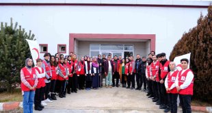 Kızılay, Erzincan'da engelli vatandaşlarla buluşarak çeşitli etkinlikler düzenledi