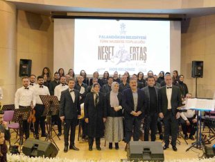 Palandöken'de Bozkırın Tezenesi eserleriyle anıldı