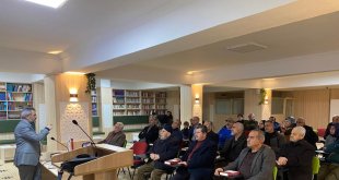 Prof. Dr. Parlak: "İslam savaşla değil barış ile yayılabilir"