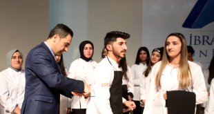 AİÇÜ Gastronomi bölümü öğrencileri İçin 'Önlük Giyme' töreni düzenlendi