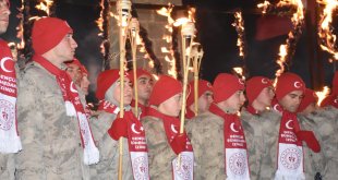 Kars'ta Sarıkamış şehitleri anısına meşaleli yürüyüş yapıldı