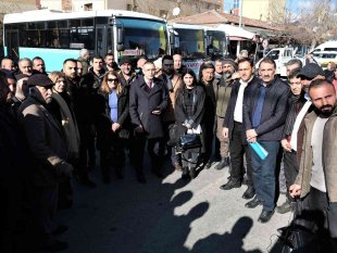 Erzincan'da belediyenin beldelerdeki taşımacılığına hat sahiplerinden tepki