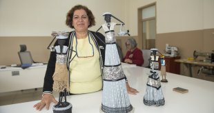 Tunceli'de kadınlar atık malzemeleri süs eşyasına dönüştürüyor