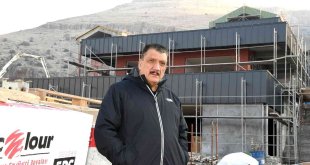 Başkan Gürkan: "Malatya'ya yakışan bir Gençlik Kampı olacak"