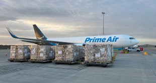 Amazon, Amazon Air kargo uçaklarıyla Türkiye'ye ek yardım malzemeleri ulaştırdı