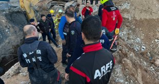 Malatya'da göçük altında kalan 2 işçi hayatını kaybetti