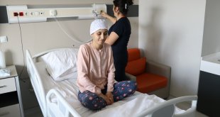 Tedaviye alınan depremzede aileler enkazdan kurtarılışlarını anlattı