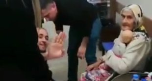 Malatya'da dışarıda kalan Süheyla teyzeye polis sahip çıktı