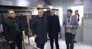 Tatvan'da 5 bin öğrenciye ücretsiz yemek dağıtılıyor