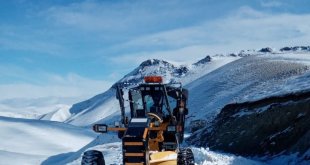 Kars'ta 17 köy yolu ulaşıma kapalı bulunuyor
