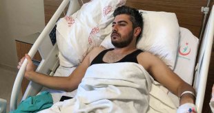 Pencereden atlayan depremzede, "Çok fazla ses, uğultu ve titreme vardı"