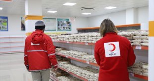 Kızılay depremden etkilenen 4 ilde 5 sosyal market açtı