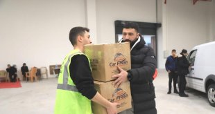 Elazığ Belediyesi'nden deprem bölgesine destek sürüyor