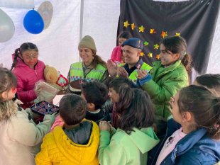 Jandarmadan depremzede çocuklara moral etkinliği