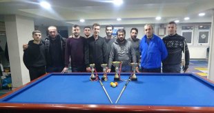 Muş'ta depremzedeler yararına bilardo turnuvası düzenlendi