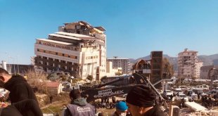 Erzurumlu iş insanının deprem çıkarması