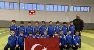 Erzurumspor'un miniklerinden duygulandıran hareket