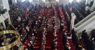 Iğdır'da depremde hayatını kaybedenler için gıyabi cenaze namazı kılındı