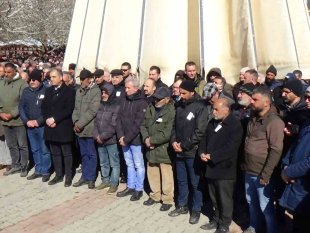 Depremde hayatını kaybeden akademisyen son yolculuğuna uğurlandı