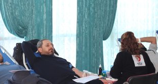 Erzurum'da deprem bölgesi için kan bağışı seferberliği sürüyor