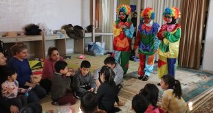 Van'da depremzede çocuklar etkinliklerle eğlendirildi
