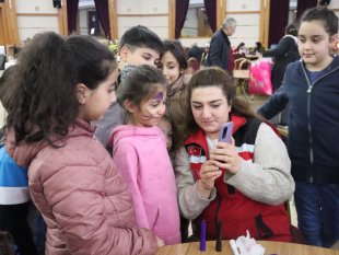 Deprem bölgesi Malatya'da çocuklara psikososyal destek