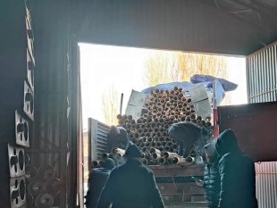 Kars'tan deprem bölgesine 91 tır yardım gönderildi